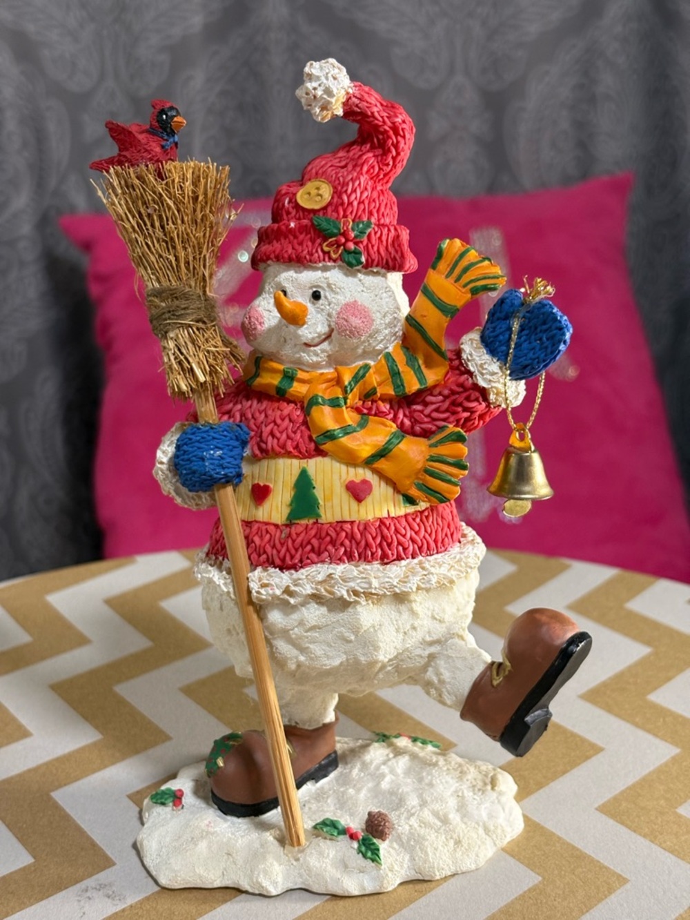 Vintage Resin Snowman with Cardinal and Bell - Classic Christmas Collection - Picture 12 of 16